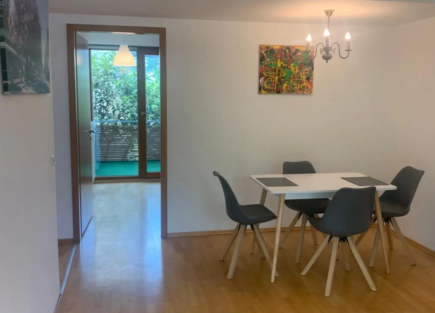 Lovely 3 Room Apartment For 4 P, Messe, U-Bahn, Park 하노버